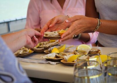 sip-and-shuck-oyster-cruise5